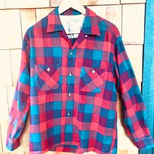 Vintage Holiday Red and Green Wool Plaid Button-down Shirt